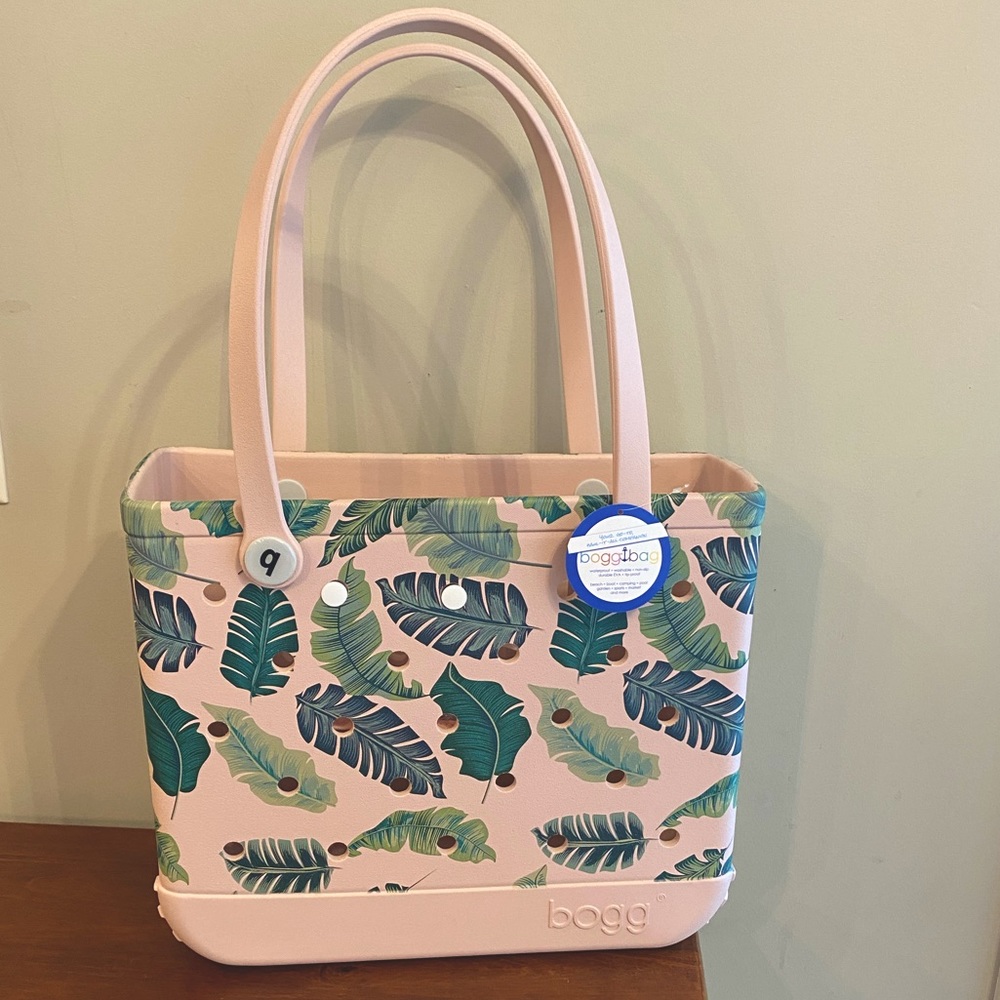 ✨Limited Edition✨ Baby Bogg Bag in Palm Print